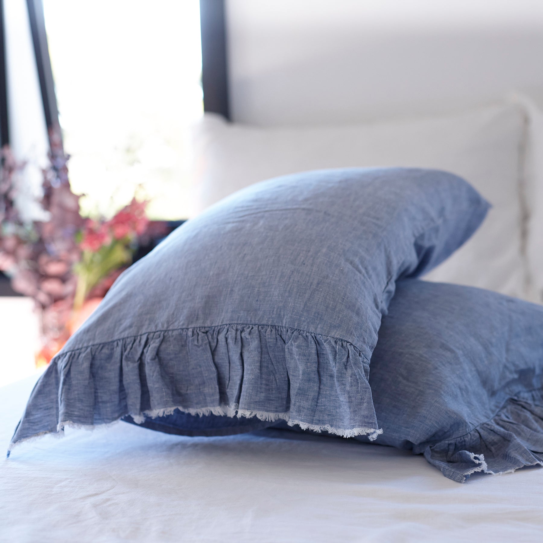 Pair of Ruffled Linen Pillowcases in Light Blue Chambray