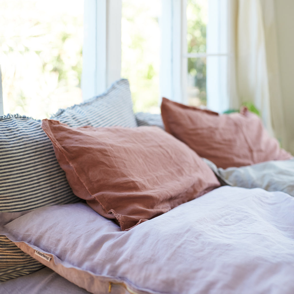 Pair of Linen Pillowcases in Lotus
