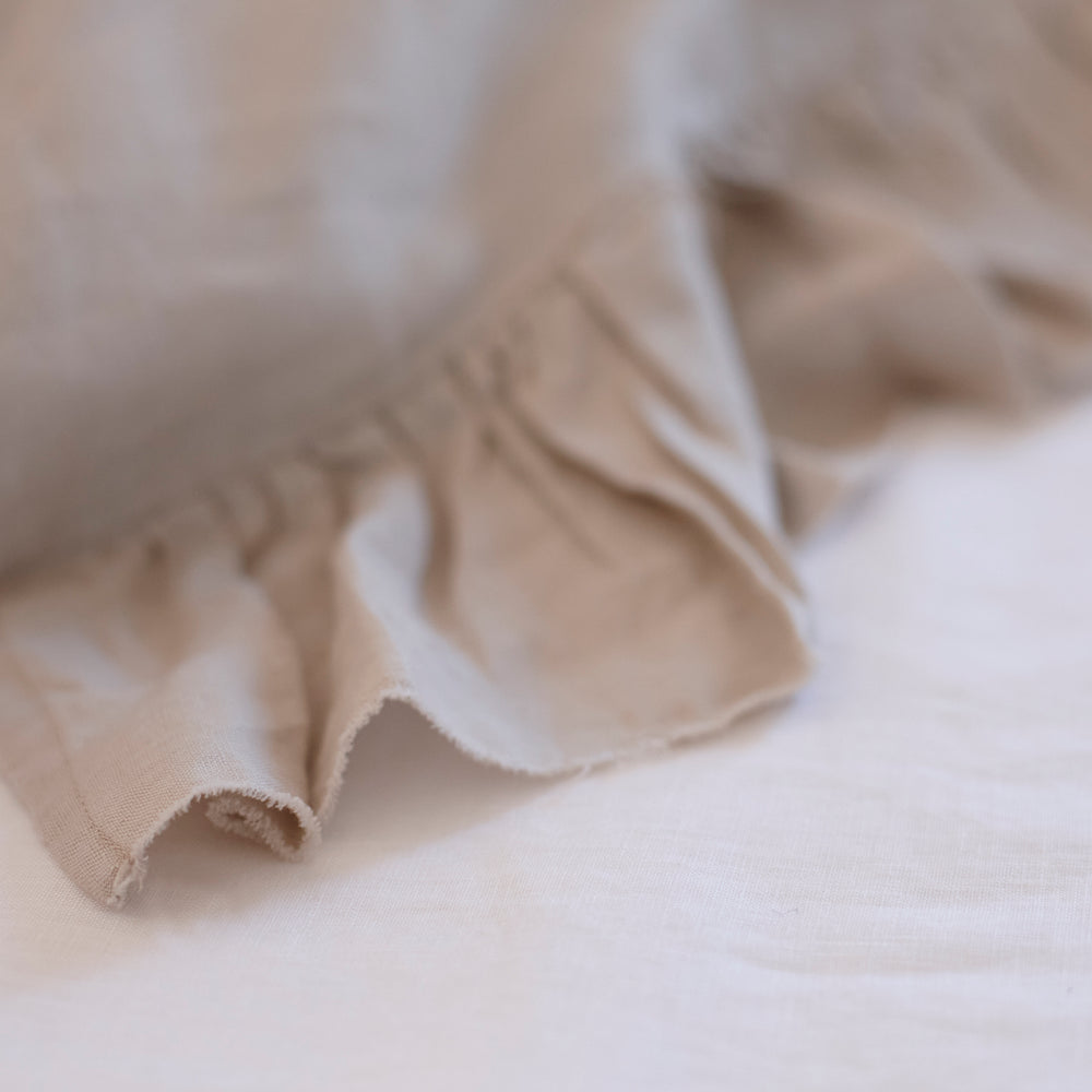 Pair of Ruffled Linen Pillowcases in Natural