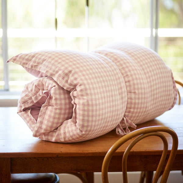 Linen GlamSwag in Taffy Gingham